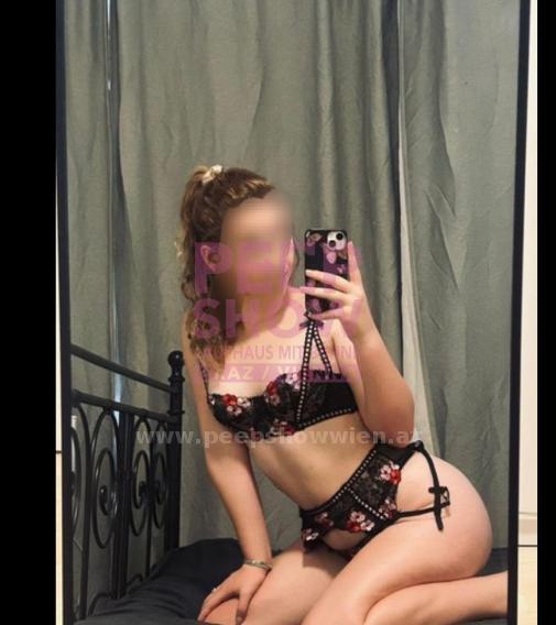 INGRID aus Rumänien - . Ich liebe hemmungslosen Sex. Ich träume von einem harten Schwanz. Dann beobachte mich zuerst Anonym auf der Bühne und rufe mich danach ins Zimmer! 0